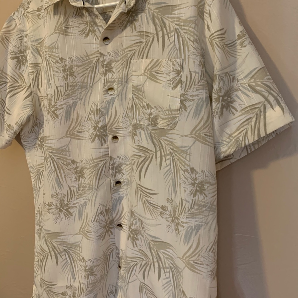 Air Camp Short Sleeve Shirt - Picture 3 of 5